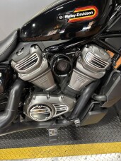 2023 Harley-Davidson® Nightster™ Special BLACK thumb 3