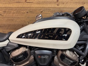 2022 Harley-Davidson® Sportster® S White Sand Pearl RH1250S thumb 3