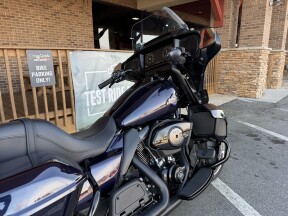 2025 Harley-Davidson<sup>®</sup> Street Glide® Mystic Shift - Black Finish thumb 0