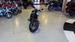 VT750CBSS 2025 Shadow® Phantom ABS thumb 1