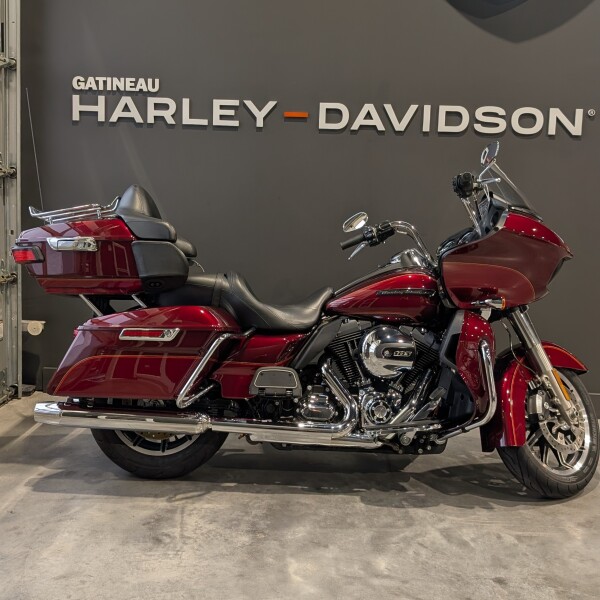 2016 Harley-Davidson® Road Glide® Ultra Two-Tone Mysterious Red Sunglo/Velocity Red Sunglo