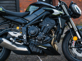 2025 Triumph Street Triple 765 RS thumb 0