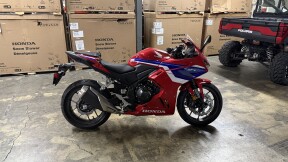 CBR500RAS 2025 CBR500R thumb 2