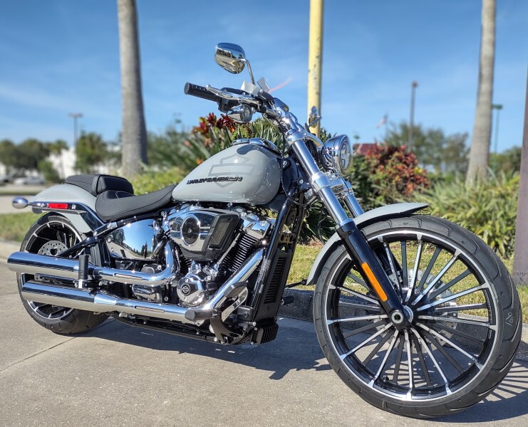 Harley-Davidson® Breakout™ 2025
