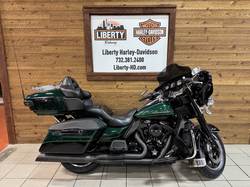 2015 Electra Glide Ultra Limited Deep Jade Pearl FLHTK