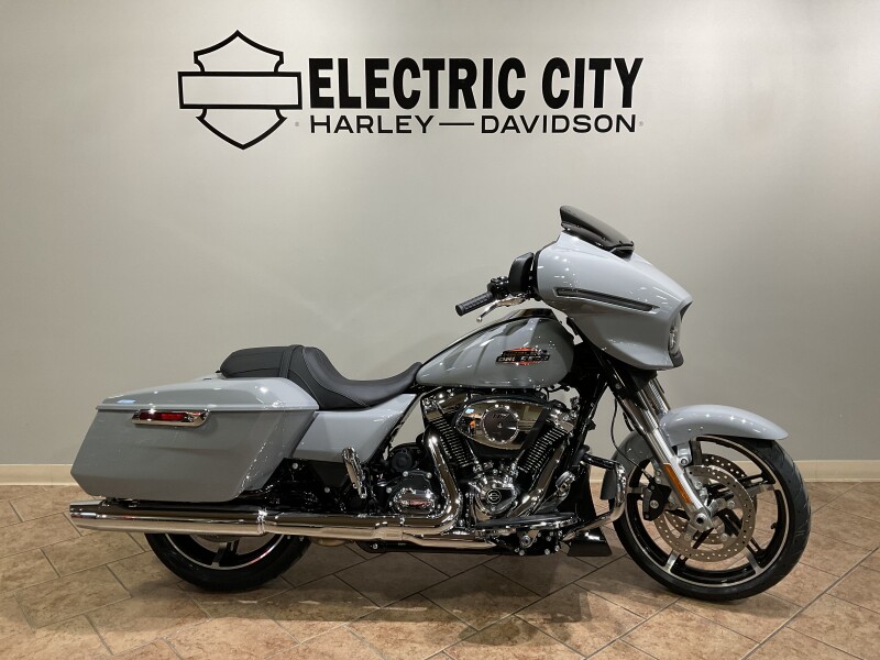 2025 Harley-Davidson® Street Glide® Billiard Gray FLHX