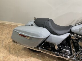 2025 Harley-Davidson® Street Glide® Billiard Gray FLHX thumb 0