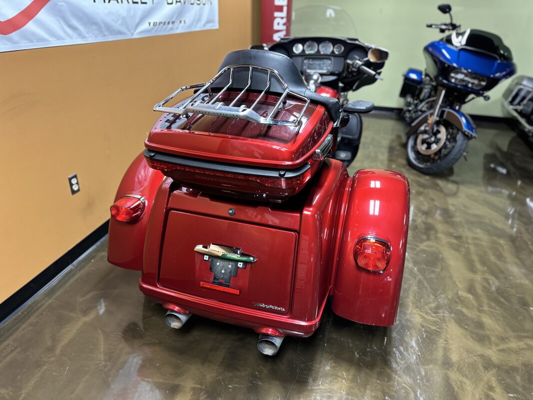 FLHTCUTG 2018 Tri Glide® Ultra, photo 8