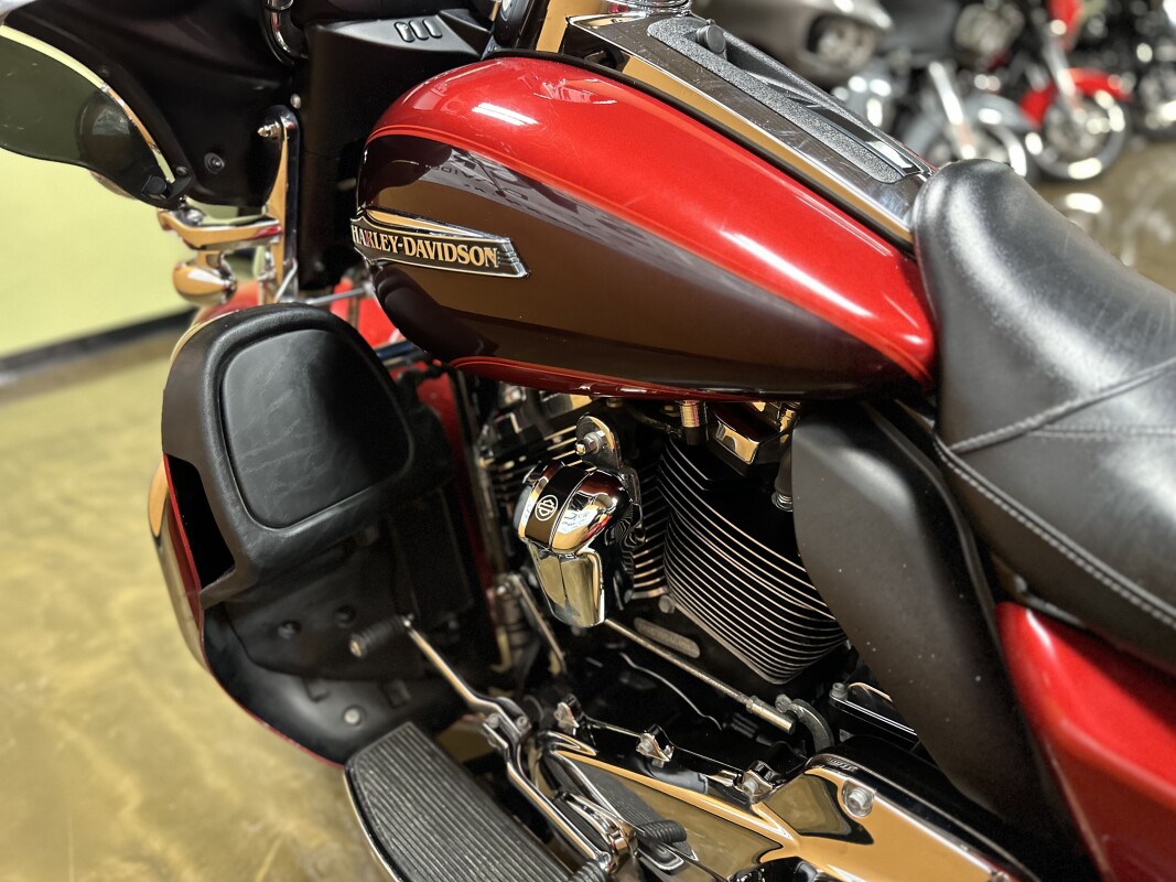 FLHTCUTG 2018 Tri Glide® Ultra, photo 10