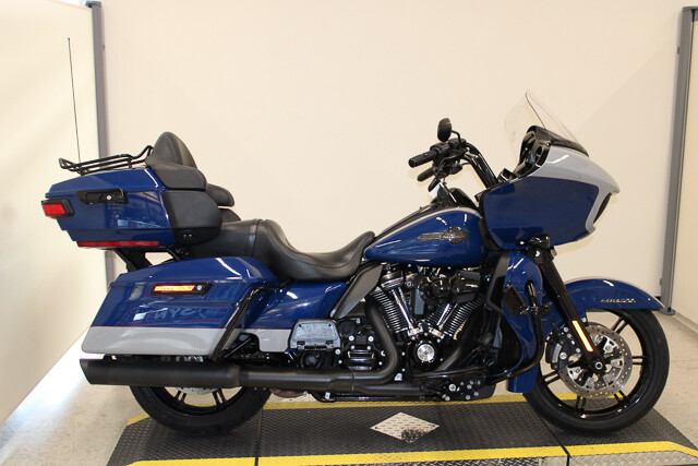2023 Harley-Davidson Road Glide Limited Grand American Touring FLTRK