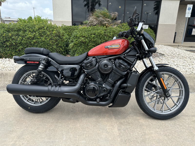 2025 Harley-Davidson® Nightster® Special Whiskey Fire