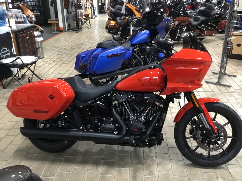 2026 Harley-Davidson® Low Rider® ST Blood Orange - Black