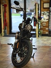 2026 Harley-Davidson® Street Bob® thumb 2