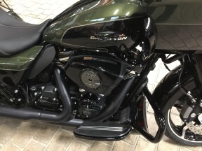 2026 Road Glide® Olive Steel Metallic / Black - ADD for   Day Tripper Package Installed  thumb 3