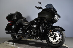 2021 Harley-Davidson® Road Glide® Limited FLTRK thumb 2