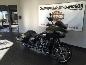 Road Glide® thumb 1