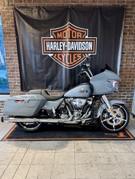 2026 Harley-Davidson® Road Glide® FLTRX Dark Billiard Gray - Chrome