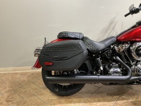 2026 Harley-Davidson® Heritage Classic Brilliant Red - Black w/Laced Wheels FLHC thumb 0