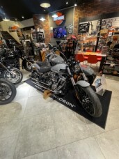2024 Harley-Davidson® Breakout™ 117 Billiard Gray thumb 3