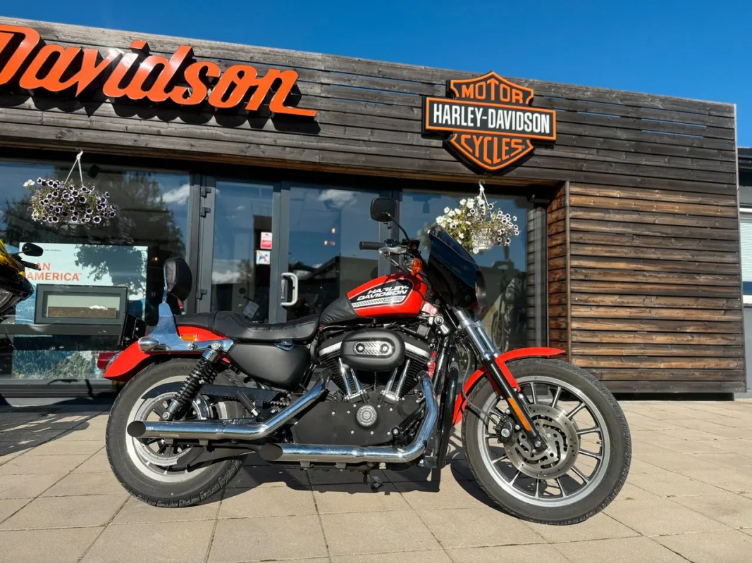 2006 Harley-Davidson® Sportster 883R Mirage Orange