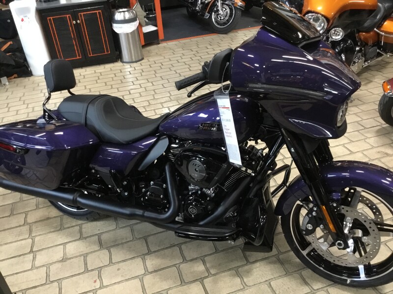 2026 Harley-Davidson® Street Glide® Purple Abyss - ADD for:  Day Tripper PKG Installed 