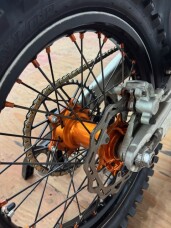  2023 450 SX-F FACTORY thumb 0