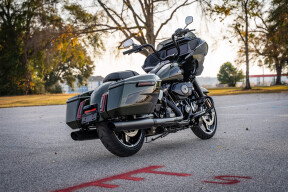 2026 Harley-Davidson® Road Glide™ FLTRX thumb 2