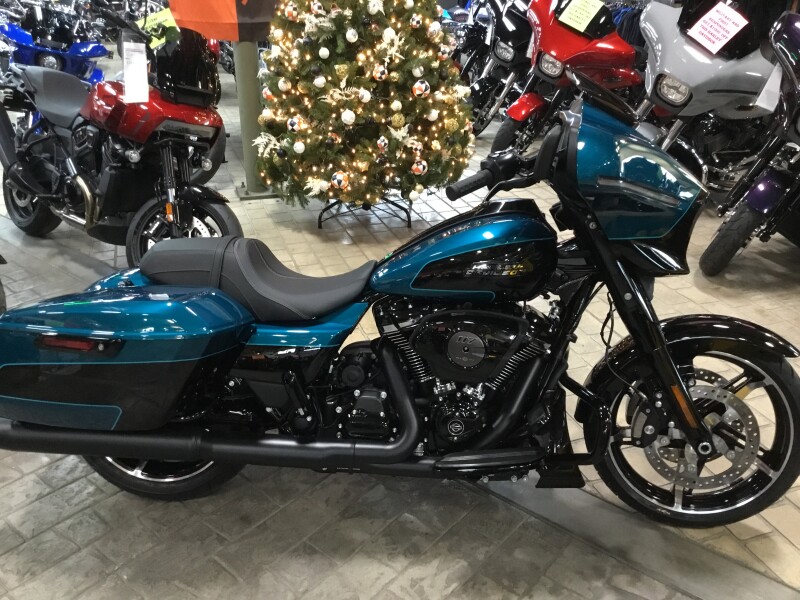 2026 Harley-Davidson® Street Glide® Teal Thunder / Vivid Black - Black