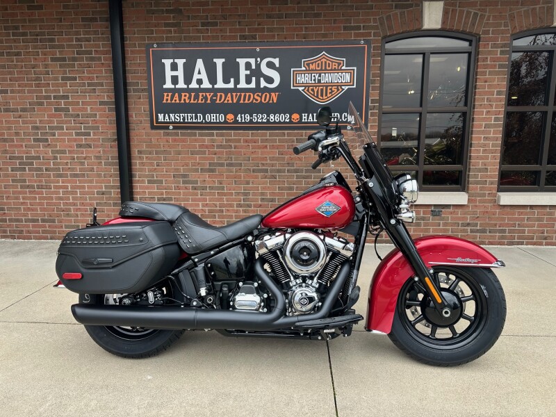 2026 Harley-Davidson Heritage Classic FLHC Brilliant Red