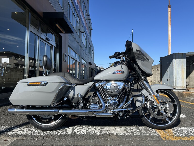 在庫車両 | Harley-Davidson® 三鷹