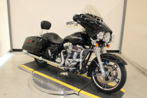 2016 Harley-Davidson Street Glide Special Grand American Touring FLHXS thumb 2
