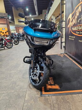 2026 Harley-Davidson® Road Glide® Teal Thunder / Vivid Black - Black thumb 2