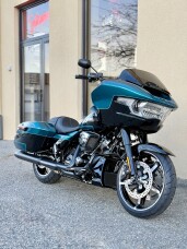 2026 Harley-Davidson® Road Glide® FLTRX thumb 2