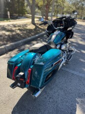 2026 Harley-Davidson® Road Glide™ thumb 3