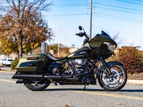 FLTRX 2026 Road Glide® thumb 0