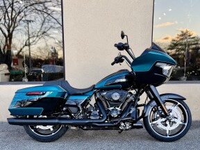 2026 Harley-Davidson® Road Glide® FLTRX thumb 3