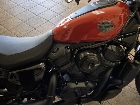 2025 Harley-Davidson® Nightster® Whiskey Fire thumb 3