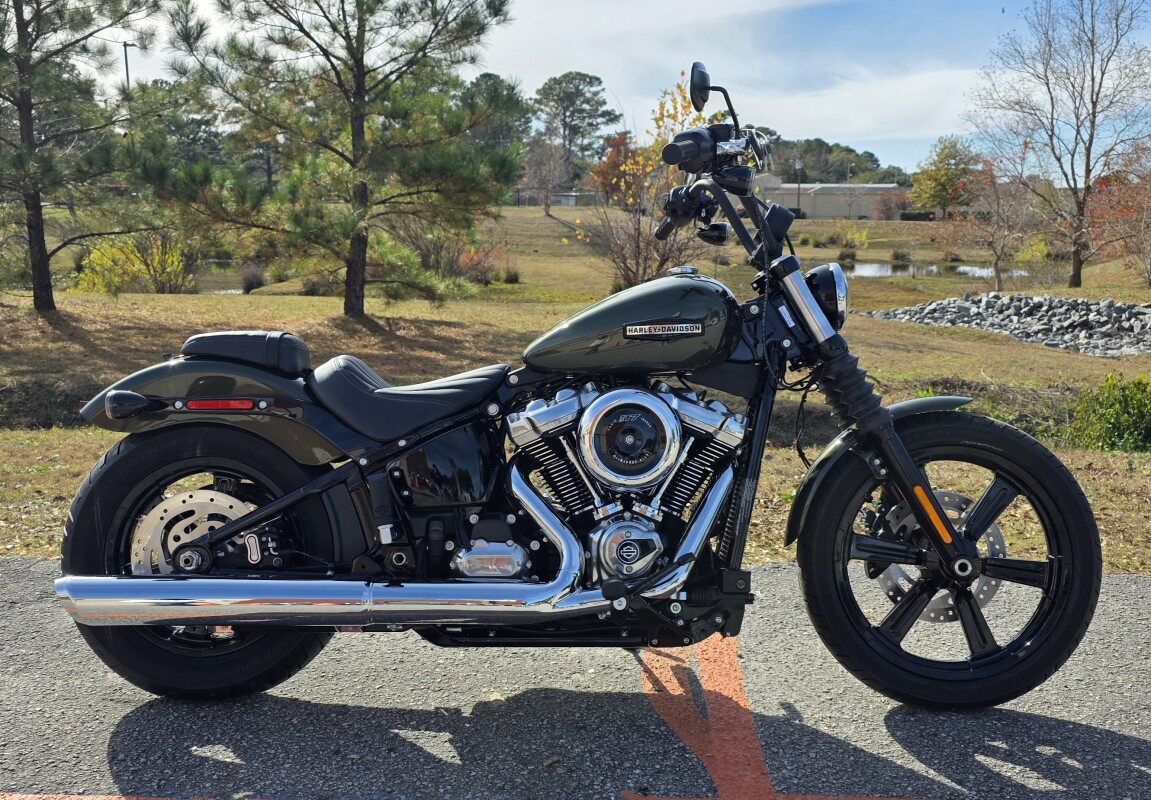 street bobオープンロード 7 1/2 黒 60cm Street Bob® | House of