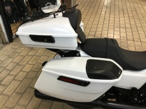 2024 Harley-Davidson® Street Glide® White Onyx Pearl - Black Finish thumb 1