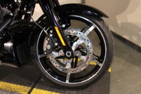 2026 Harley-Davidson Road Glide Grand American Touring FLTRX thumb 1