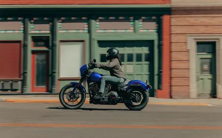 Find out all about 2026 Harley-Davidson carryover models: Updated colors, packages, and Performance