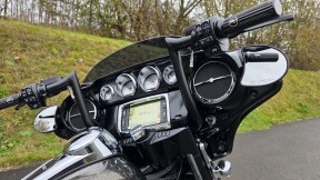 Street Glide 2017  thumb 0
