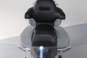 2025 Harley-Davidson® Street Glide™ Ultra Billiard Gray thumb 0