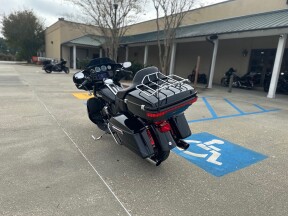 2021 Harley-Davidson® Ultra Limited thumb 3