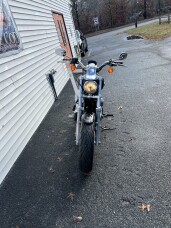 2011 Harley-Davidson® 1200 Custom Vivid Black thumb 1