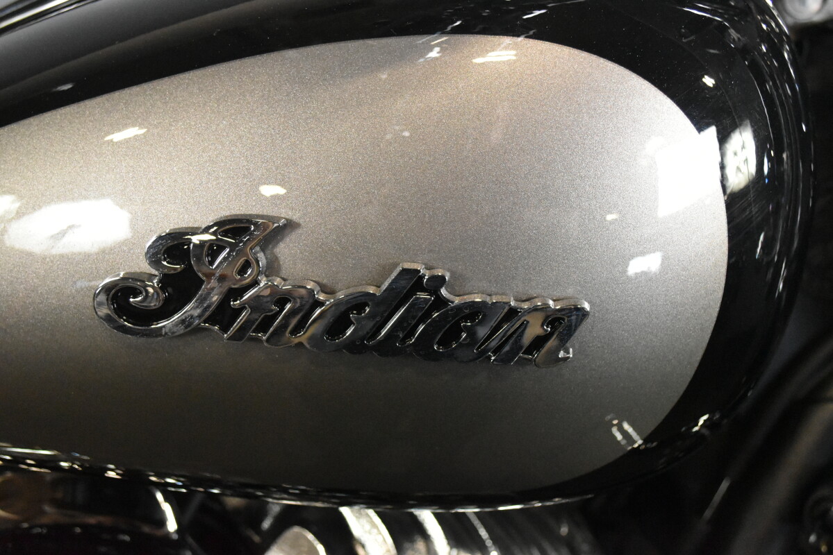 2025 Indian Motorcycle Springfield®, photo 21