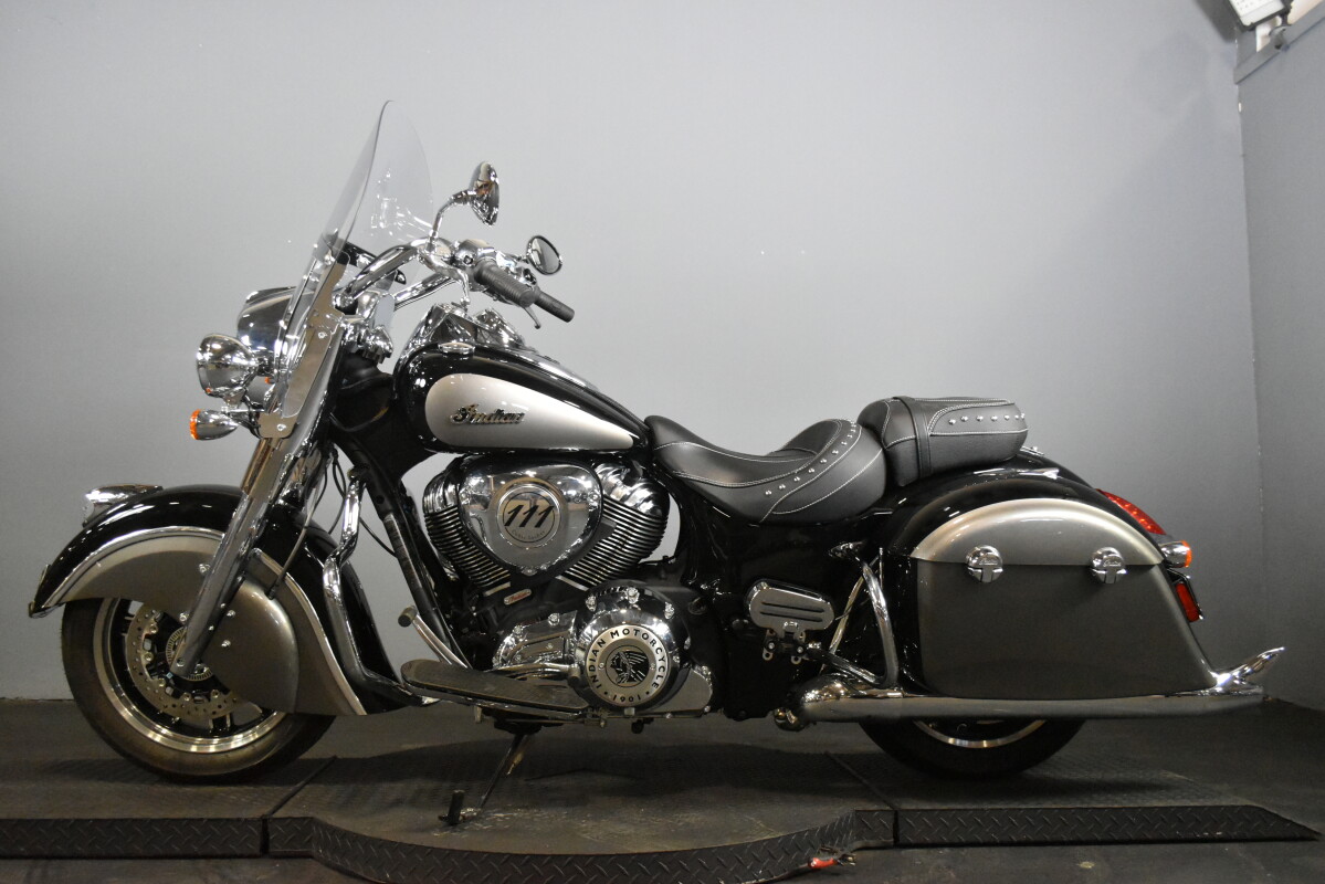 2025 Indian Motorcycle Springfield®, photo 6