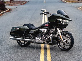FLTRX 2026 Road Glide® thumb 1