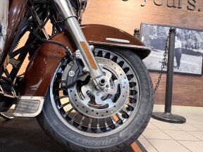2011 H-D FLHTK Electra Glide Ultra Limited 103ci thumb 3
