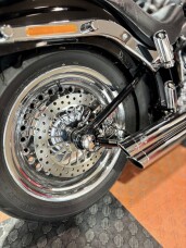 2015 Harley-Davidson® Softail® Standard Vivid Black thumb 0